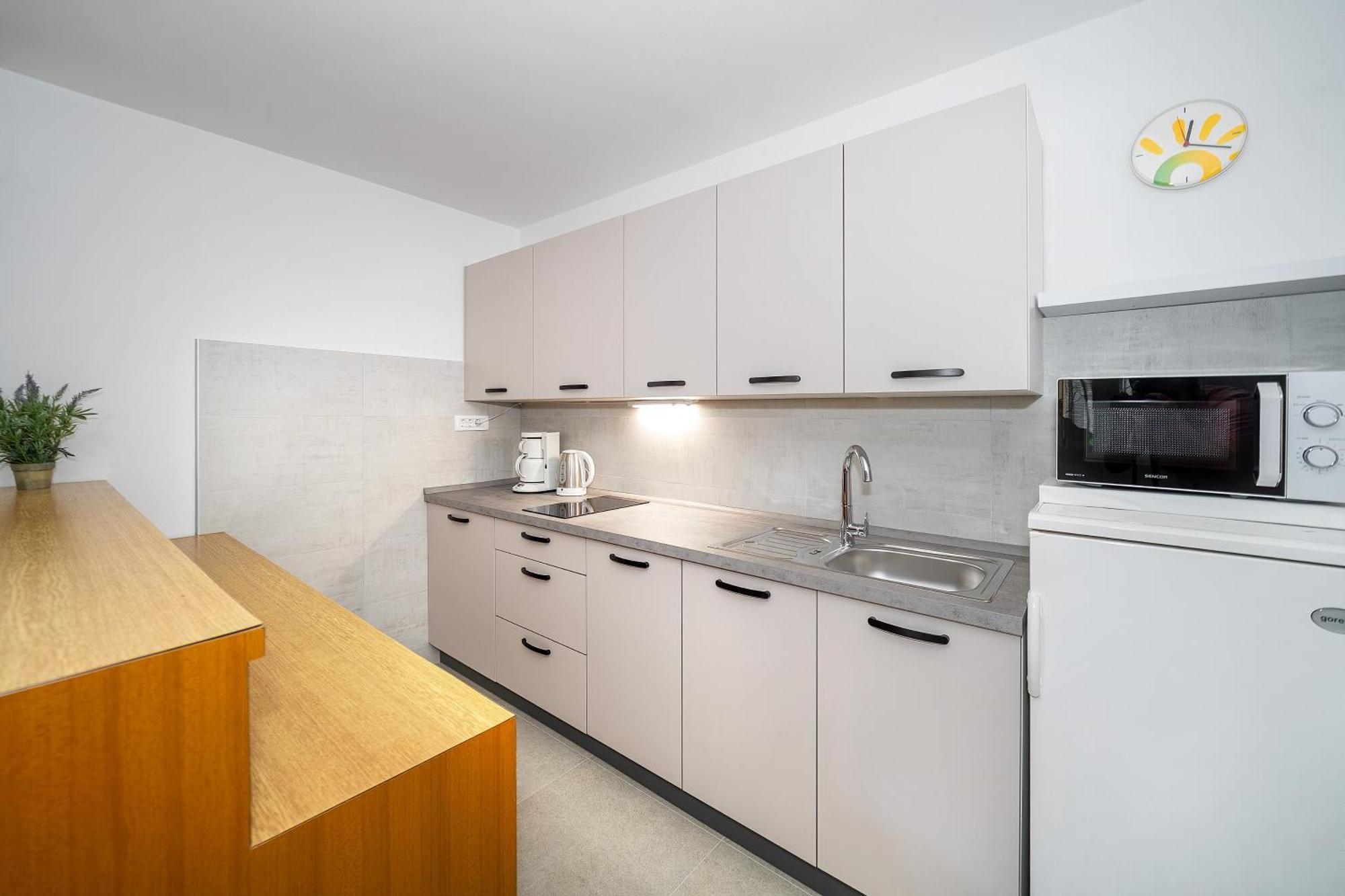 Apartments & Room Jagoda 巴斯卡 外观 照片