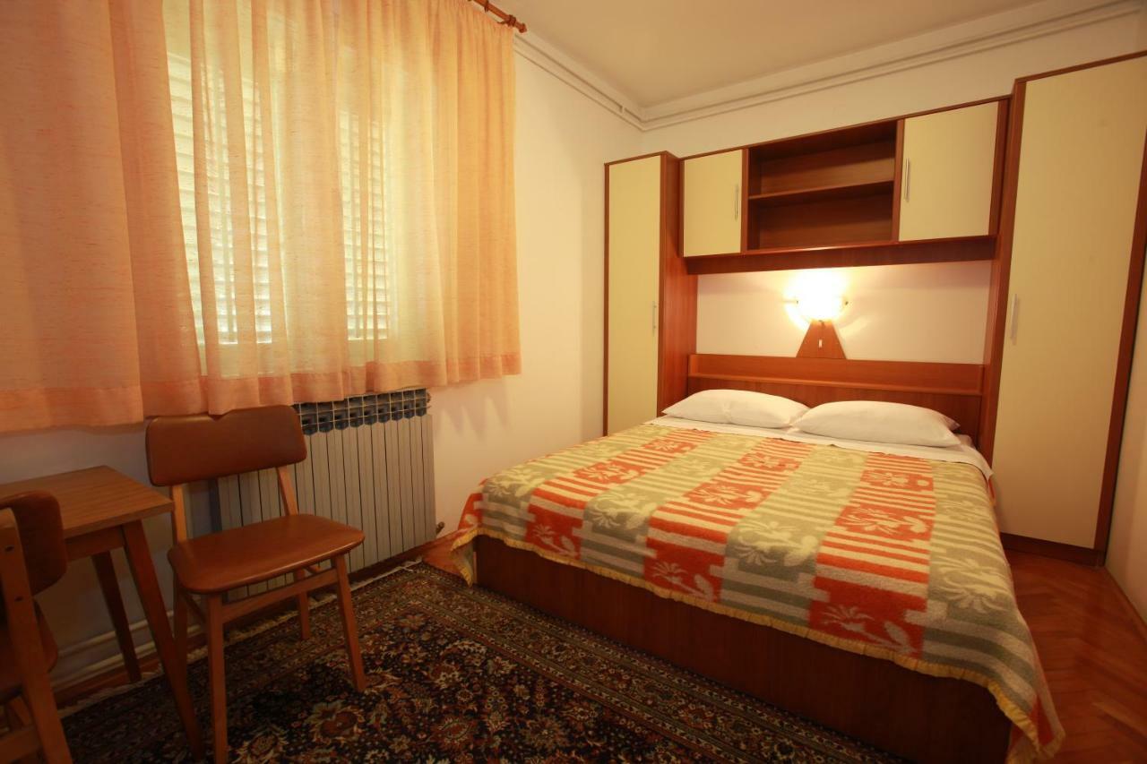 Apartments & Room Jagoda 巴斯卡 外观 照片