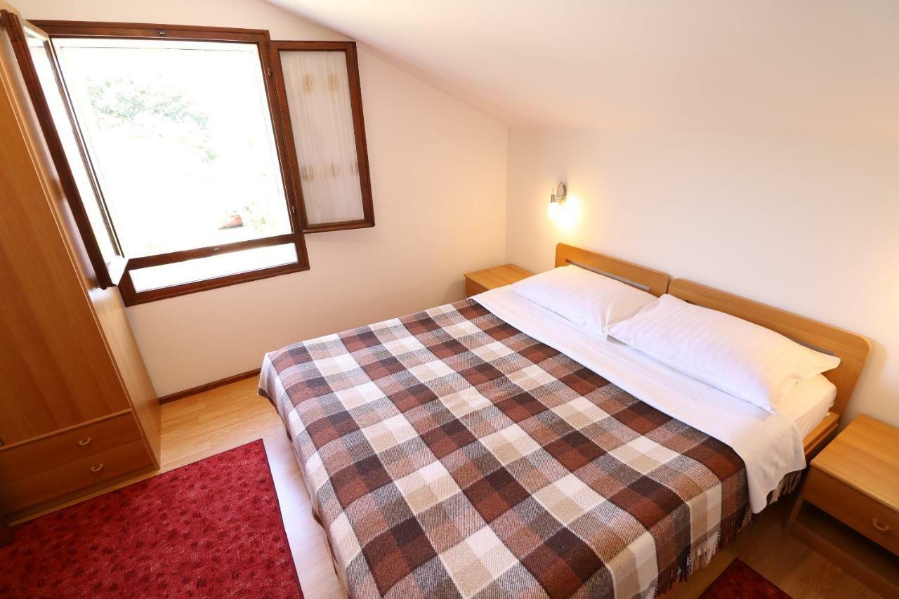 Apartments & Room Jagoda 巴斯卡 外观 照片